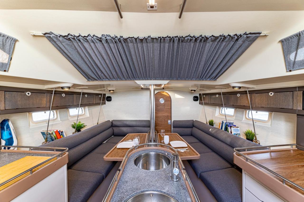 Relaxing Stay On A 38Ft Sail Yacht Arrecife  Dış mekan fotoğraf